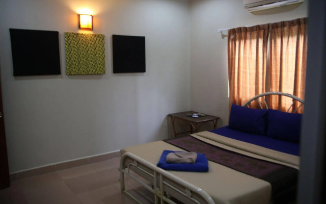Beach Road Hotel