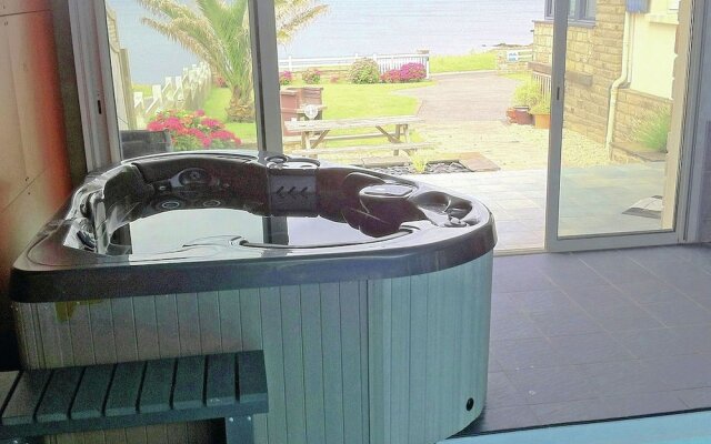 Seafront Villa in Finistère