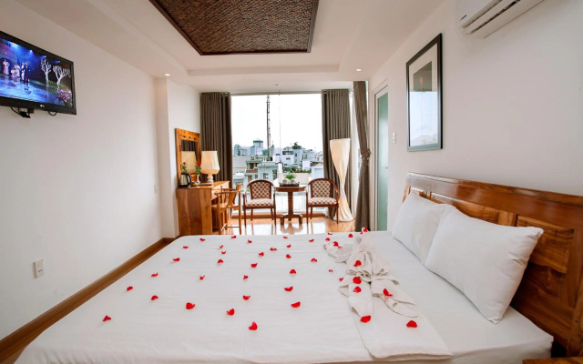 Rex Hotel and Apartment – Guest Rooms – Nha Trang