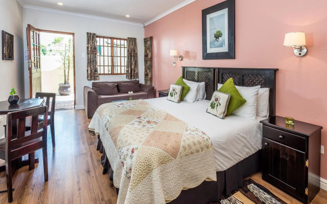 Algoa Guesthouse (Summerstrand)