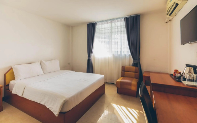 Atlas Bangkok Hotel