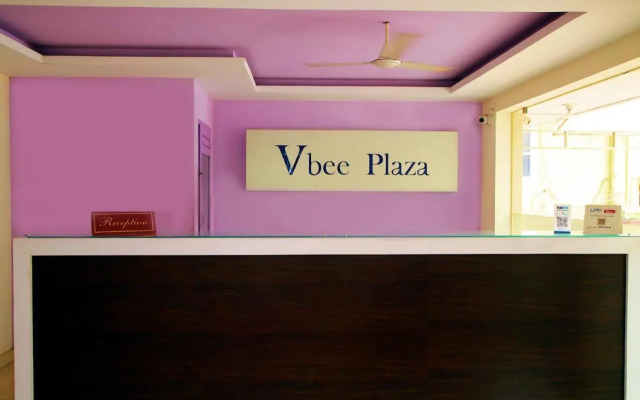 V bee Plaza