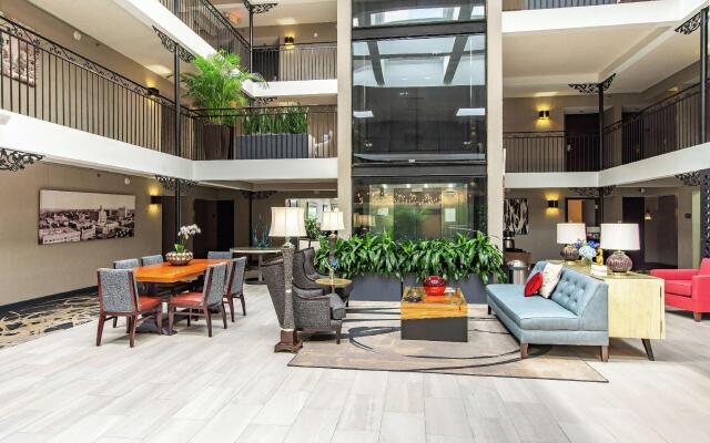 The Burgundy Hotel, Tapestry Collection by Hilton