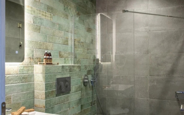 Heraclea Suites