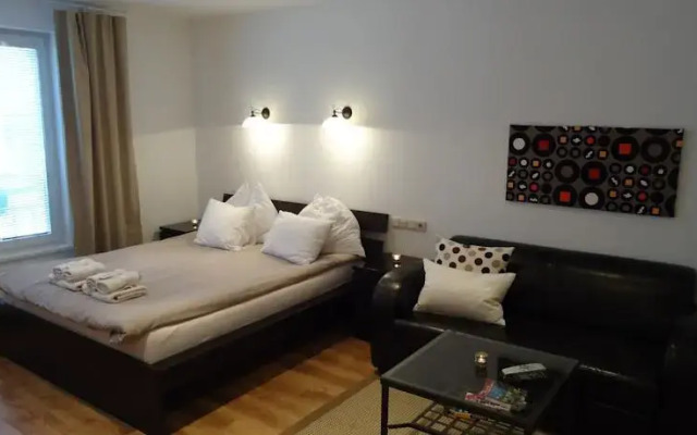 Frid Apartments