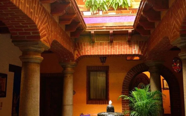 Mex Suites Casa Azul B&B
