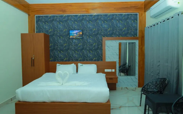 Azhagu Beach Resort