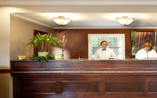 Best Western Plus Humboldt House Inn