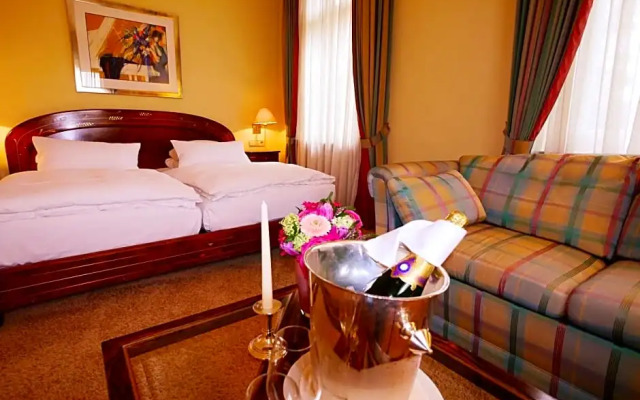 Villa Hammerschmiede Hotel & Restaurant