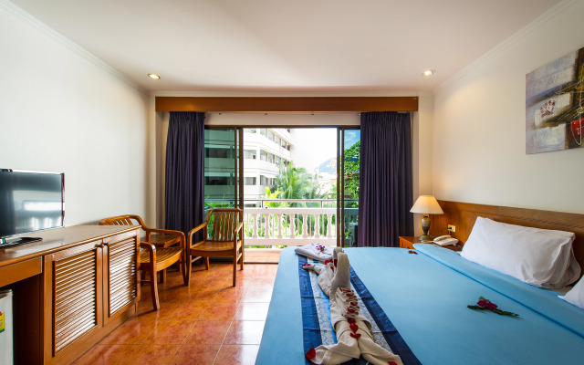 Hotel Inn Patong [Ex-Patong Beach Lodge]