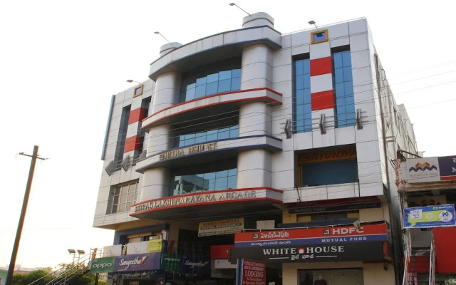 Venkateshwara Mitra Residency by OYO Rooms