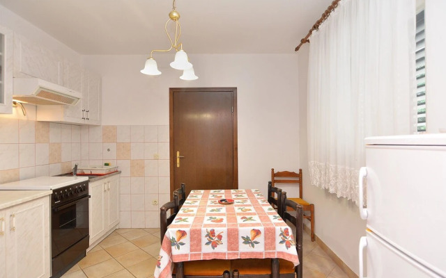 Apartment 106