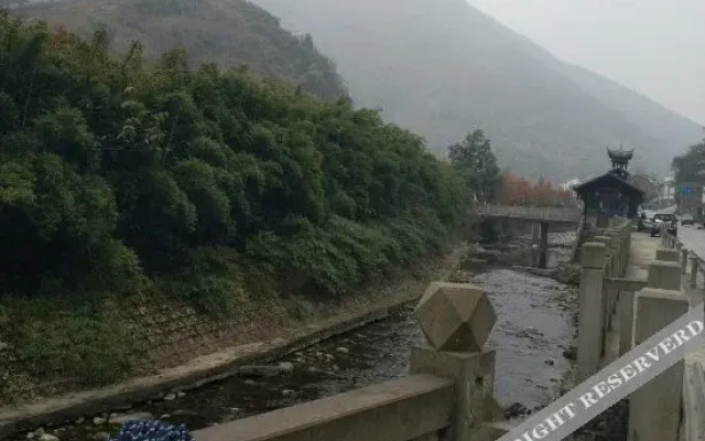 Xiangtu Fengqing Inn