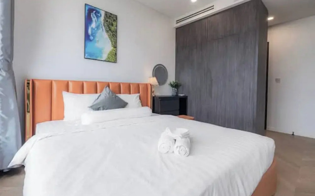 Parkland Riverside Luxury Vacation