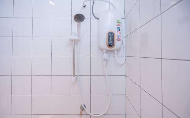 Oyo Home 89600 Marvelous 3Br Imperio