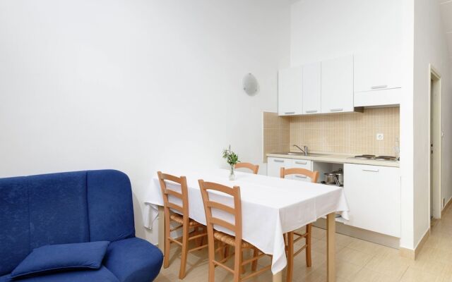 Apartment With Wifi, at 4 km. From City of Trogir