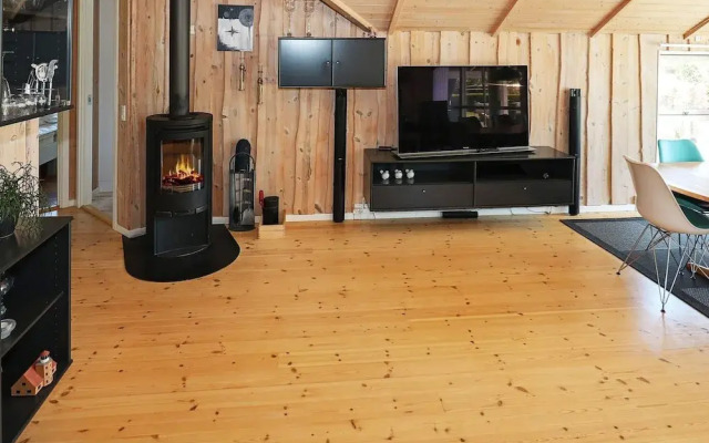 8 Person Holiday Home in Hadsund