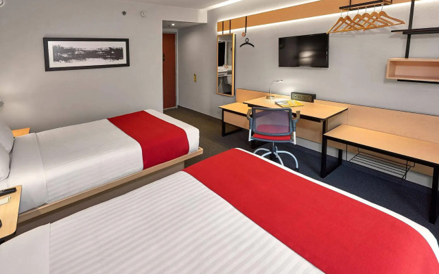 City Express by Marriott Toluca