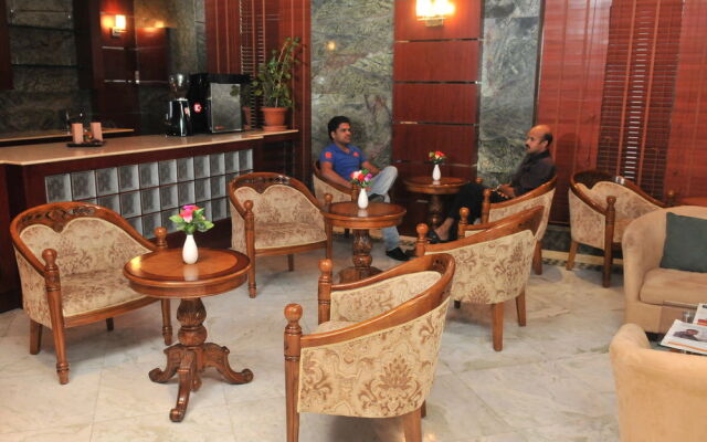 Johny International Hotel