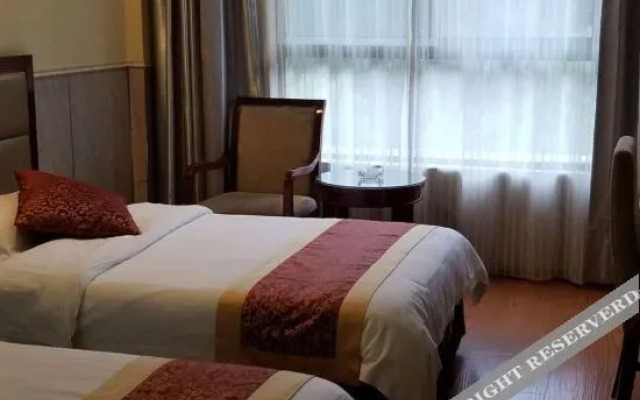 Yuexi Fengrun Business Hotel