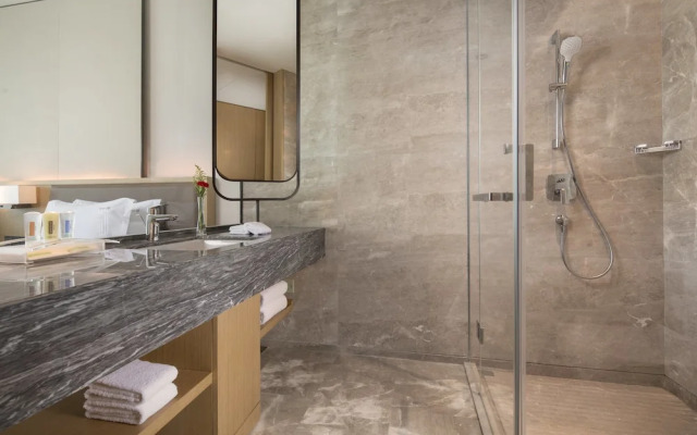 Holiday Inn Zhengzhou Riverside