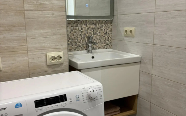 Studio apartment on Gaidara street 22