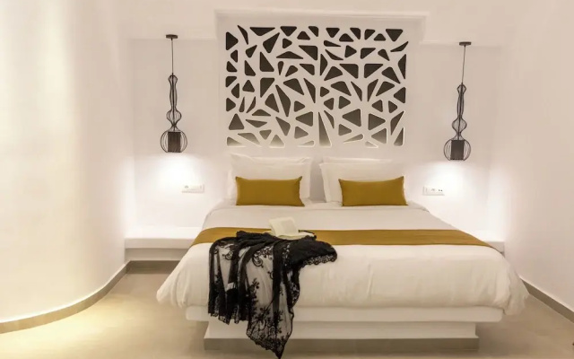 Margarita Hotel & Suites