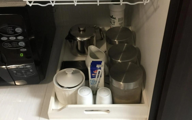 Shangri LA Apartment 208 & 803