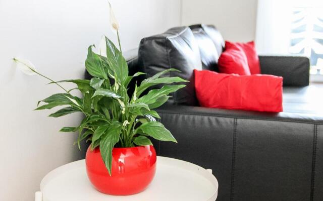 Grand T1 Moderne Jardin près de CDG