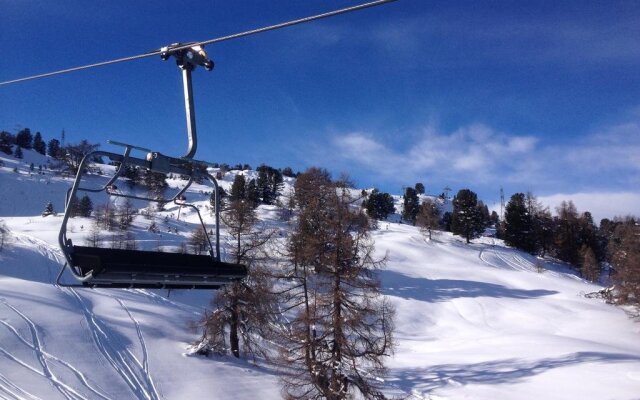 Grand Chalet Hotel de la Poste Restaurants et Bars