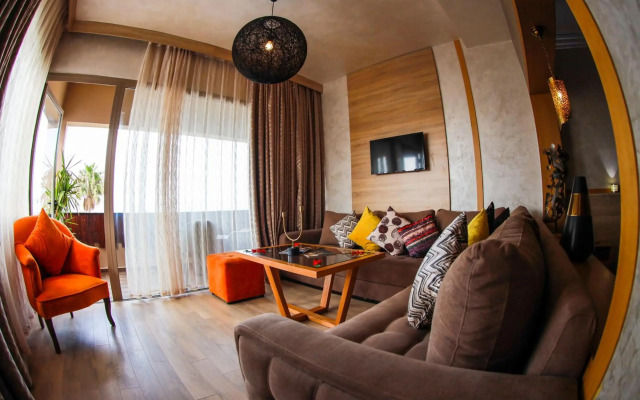 Mabrouk Hotel And Suites