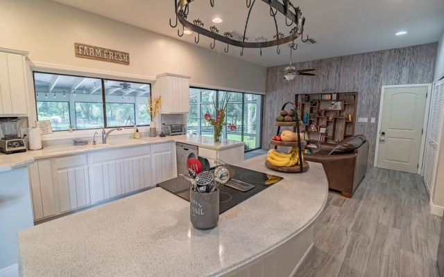 Spacious Country Estate