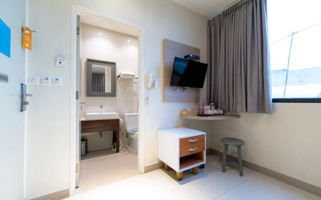 OYO 3735 Liv Hotel