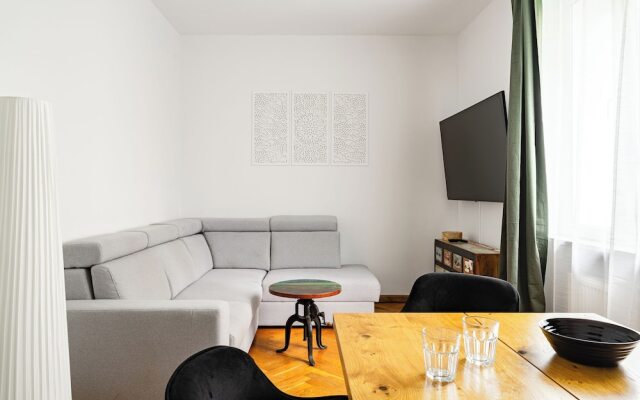RentPlanet - Apartament Grabiszyńska