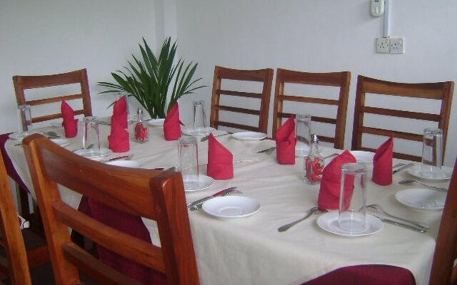 Lake Front Homestay