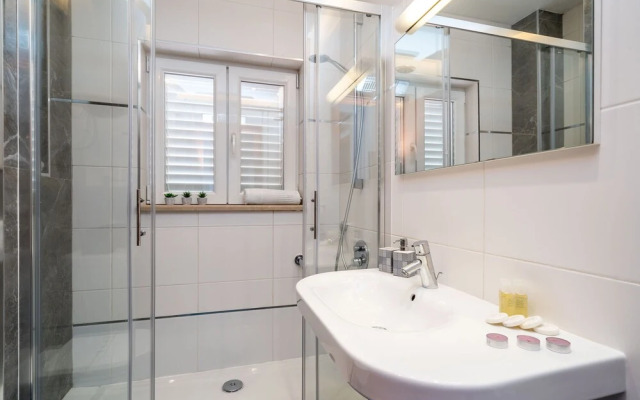 Lorena Suite