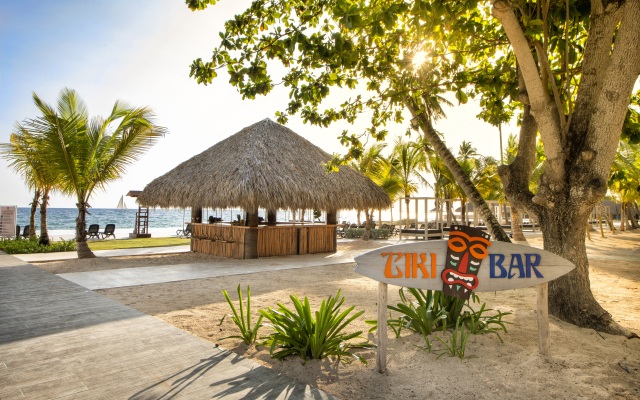 Viva Wyndham Dominicus Beach Resort — All Inclusive