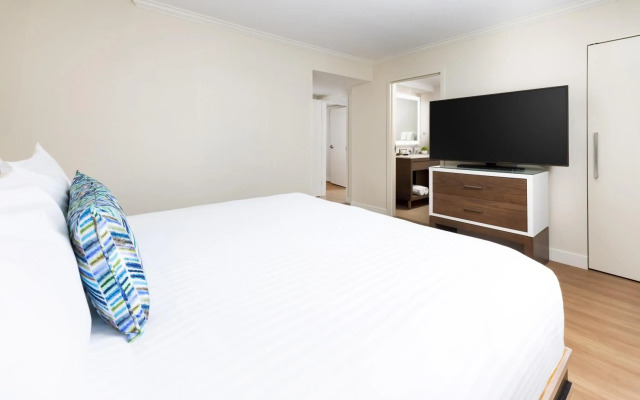 The Anza - A Calabasas Hotel