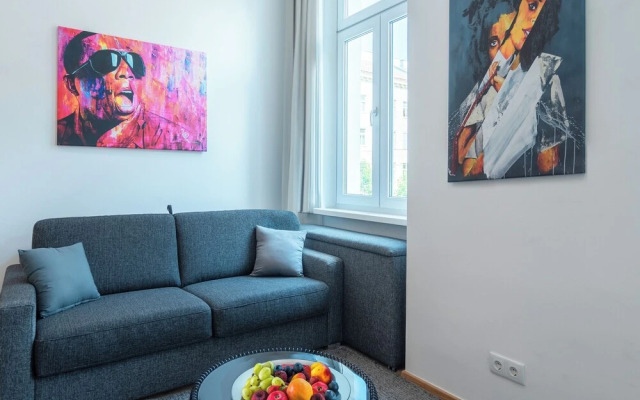 Sky9 Apartments Stadthalle