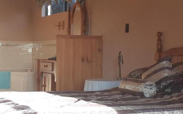 Mapleton Peaceful Provence BnB