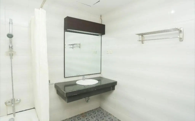OYO 1724 Hotel Sembilan Sembilan