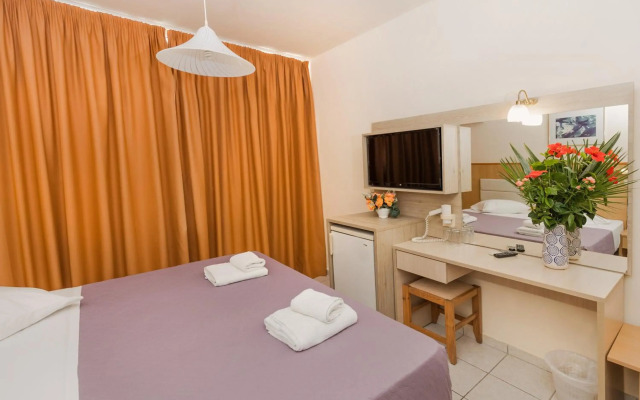 Eri Beach Hotel
