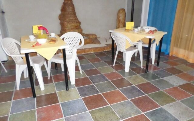 Borgo Manfria B&B