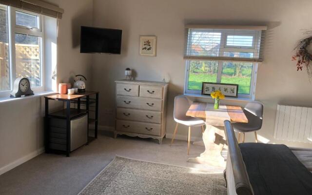 White House Farm - Beautiful Self Contained Courtyard Rooms