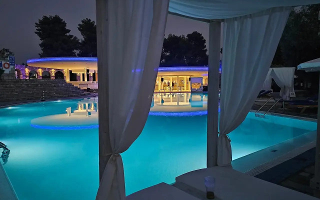 O Paradise Beach Resort & Spa
