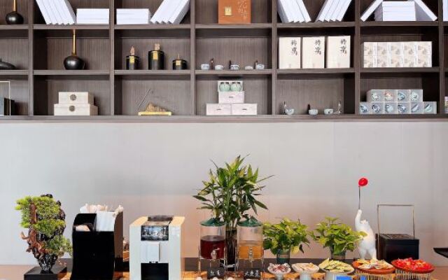 Pulun Hotel (Cixi Huanchuang Aegean Sea Shopping Center Branch)