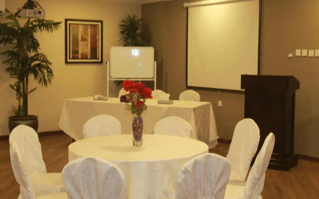 Triple tree hotel 2