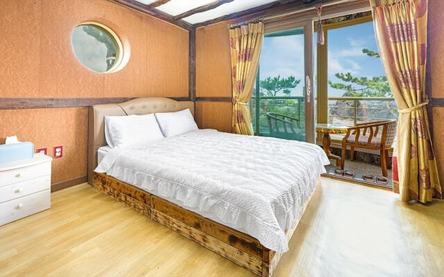 Jeju padosoriminbak pension