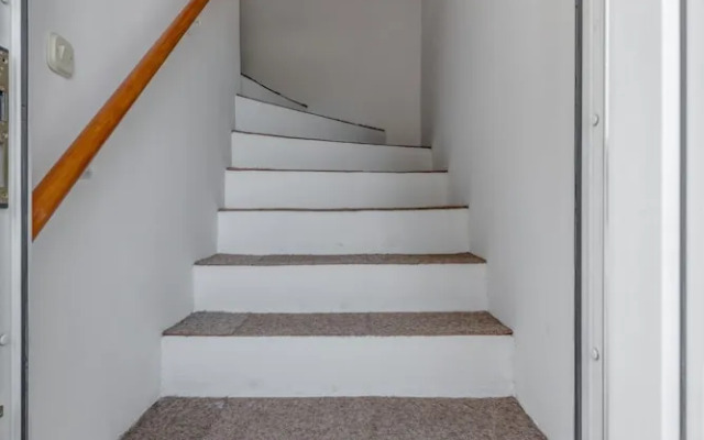 Spacious apartment Zvone with 3 balconies and parking