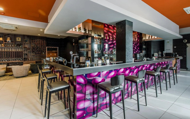 ETO Park Hotel Business & Stadium